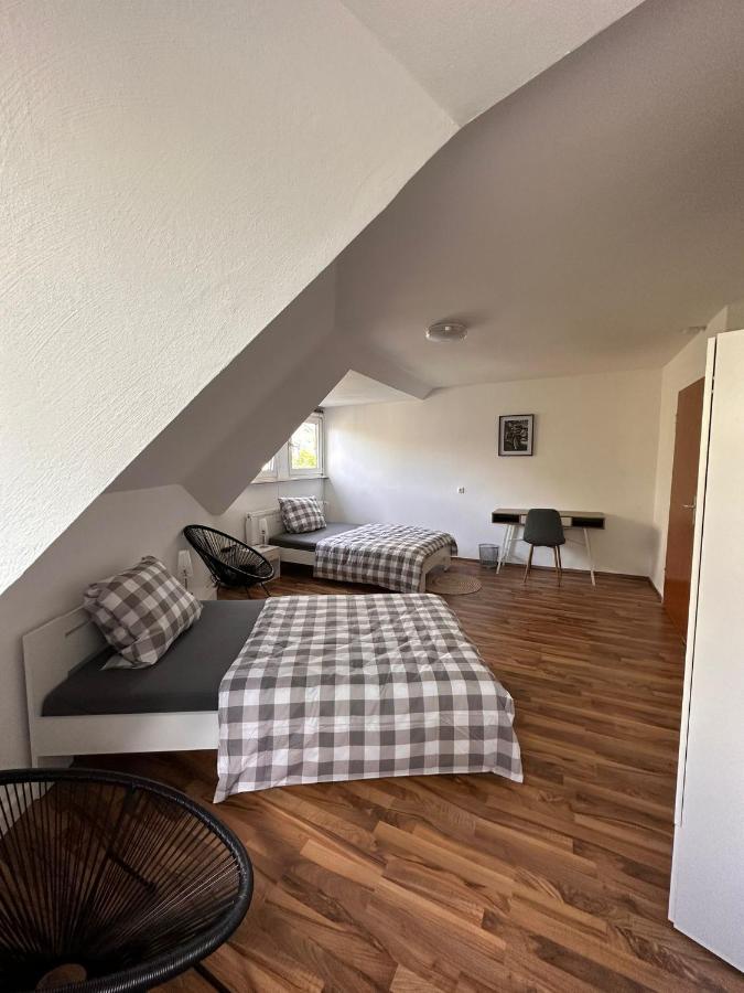 Zimmer Im Zentrum - In Der Naehe Zum Hauptbahnhof Paderborn Exterior foto